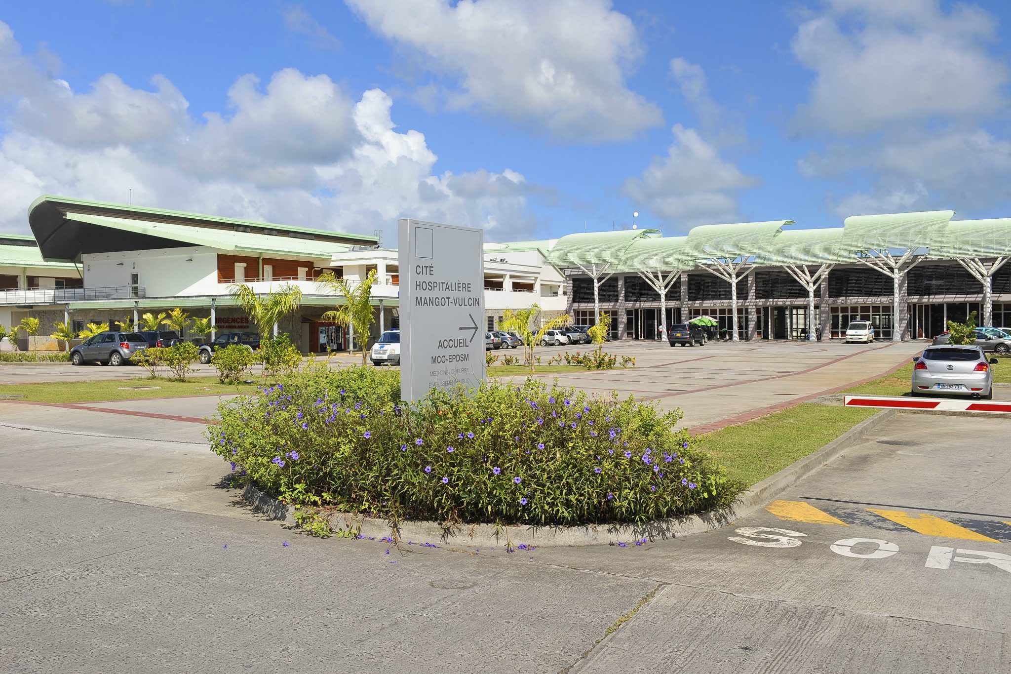 Présentation du CHU de Martinique CHU de Martinique